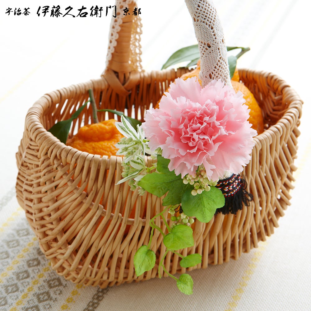 完売】摘みたて新茶入り 花咲く竹かごセット2026【送料無料】【造花付