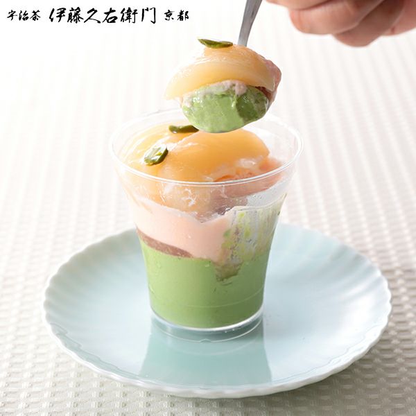 ご好評につき完売しました】【冷凍】宇治抹茶と桃のムース ペッシュ 4